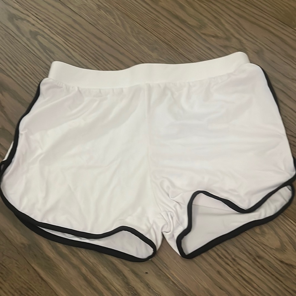 Sports shorts